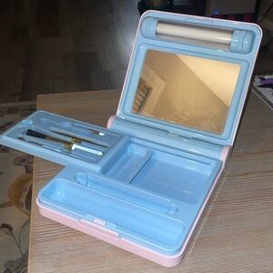 1987 vintage Brooke Shields Makeup Organizer